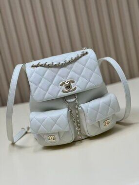 Classic CHANEL   bag: A Stylish and Versatile Choice for Elegance